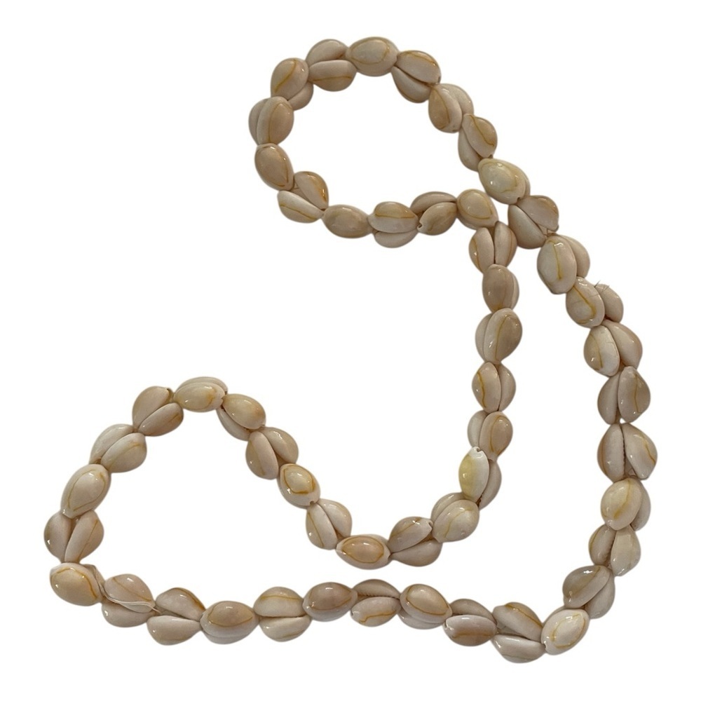Vintage Natural Hawaiian Cowrie Shell Necklace, 36".